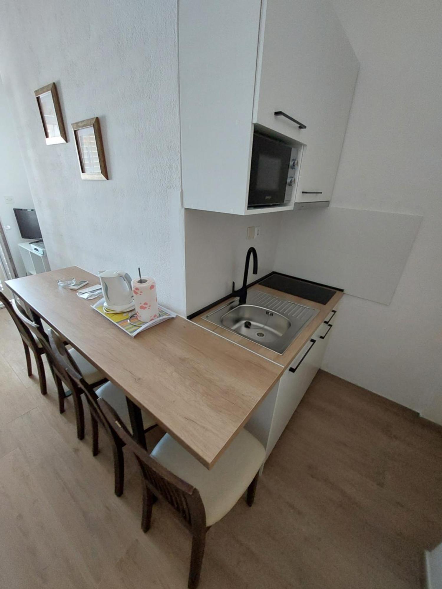 Villa Grozdic Makarska Room photo